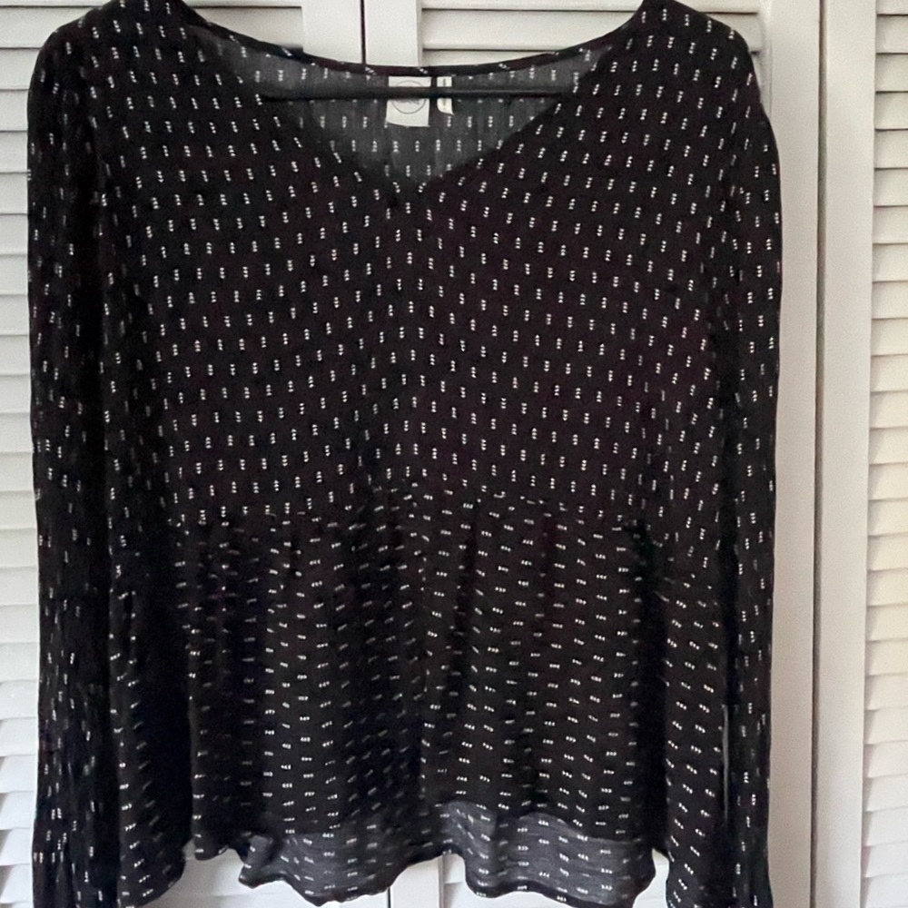 Light floral blouse -size small